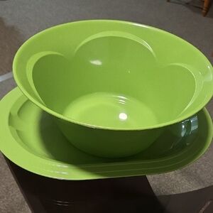 Green Bowl and Plate Set